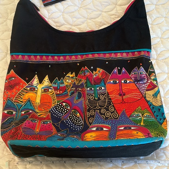 Laurel Burch Cat Lovers Canvas Colorful and Beaded Hobo Style Purse w/ Accessory - Picture 3 of 9